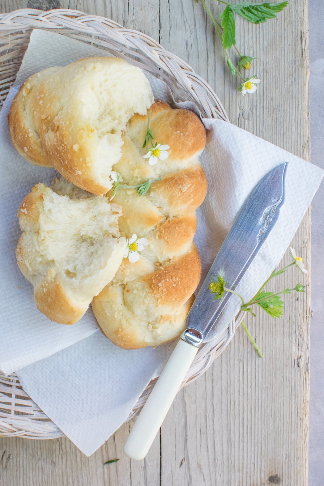 Fast and easy braided bread