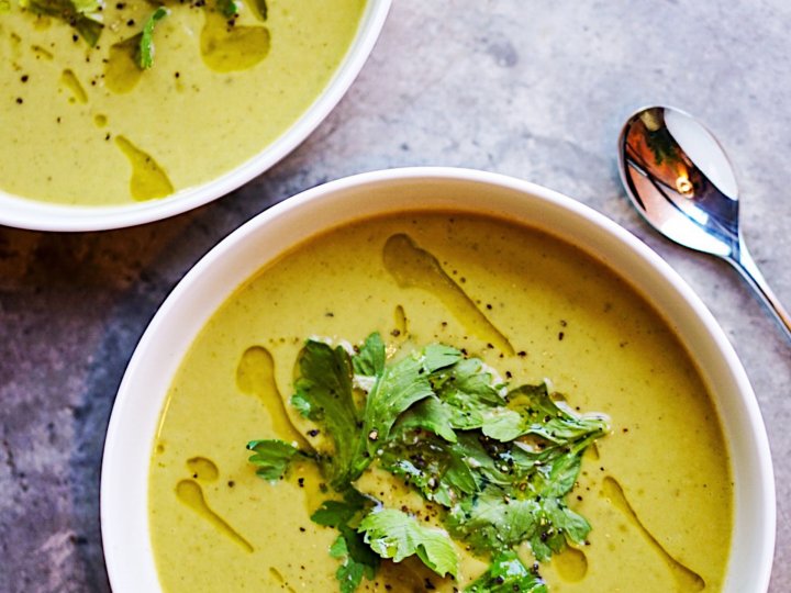 Soup with cabbage and cheese