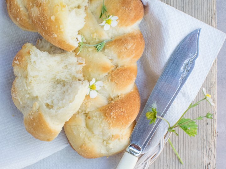 Fast and easy braided bread